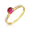 Złoty pierścionek Cyrkonie Only One rubinowy