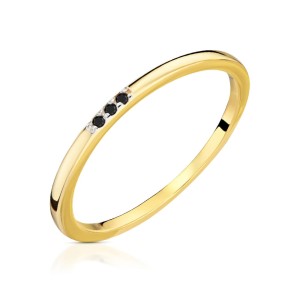 Złoty pierścionek Delikatny okrąg czarne kamienie pr. 333 3.1651c