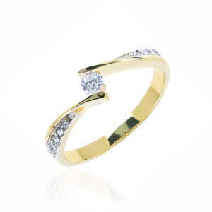 Złoty pierścionek z cyrkoniami pr. 333 2.1359P