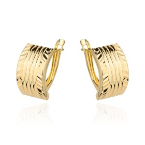 Kolczyki złote diamentowane na angielskim zapięciu