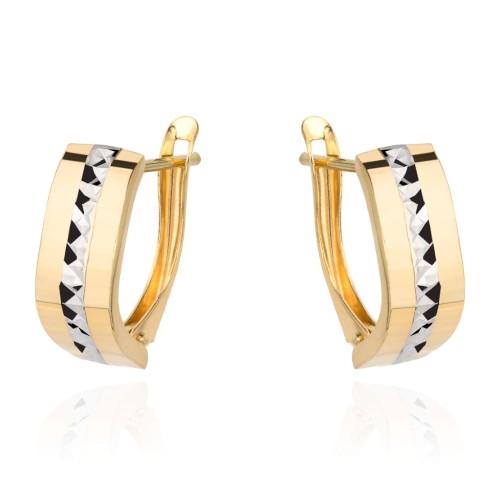 Kolczyki złote z diamentowaniem i gładkimi brzegami