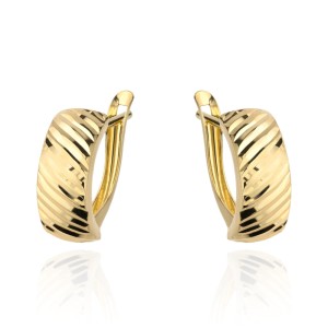 Kolczyki złote zdobione diamentowaniem na angielskim zapięciu