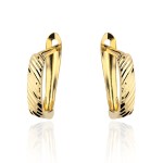 Kolczyki złote smukłe zdobione diamentowaniem na angielskim zapięciu