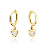 Kolczyki złote kółeczko z wiszącym serduszkiem z masą perłową