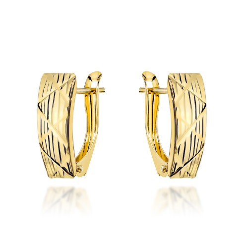 Kolczyki złote zdobione diamentowanymi paskami