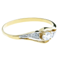 Złoty pierścionek pr. 333 z cyrkoniami kamienie 2.1292